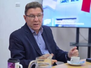 ES PARA LA CREACIÓN DE UN PROGRAMA PROVINCIAL DE EVALUACIÓN Y PREVENCIÓN DE LA SALUD MENTAL.