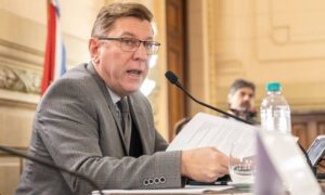 RODRIGO BORLA PROPONE APLICAR EN LA PROVINCIA LA EDUCACIÓN AMBIENTAL INTEGRAL.