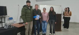 BORLA DIO UNA CHARLA ABIERTA SOBRE LA REFORMA CONSTITUCIONAL DE SANTA FE.